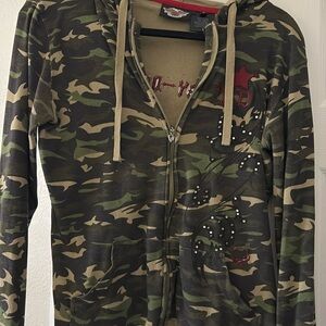 Women’s Sweatshirt